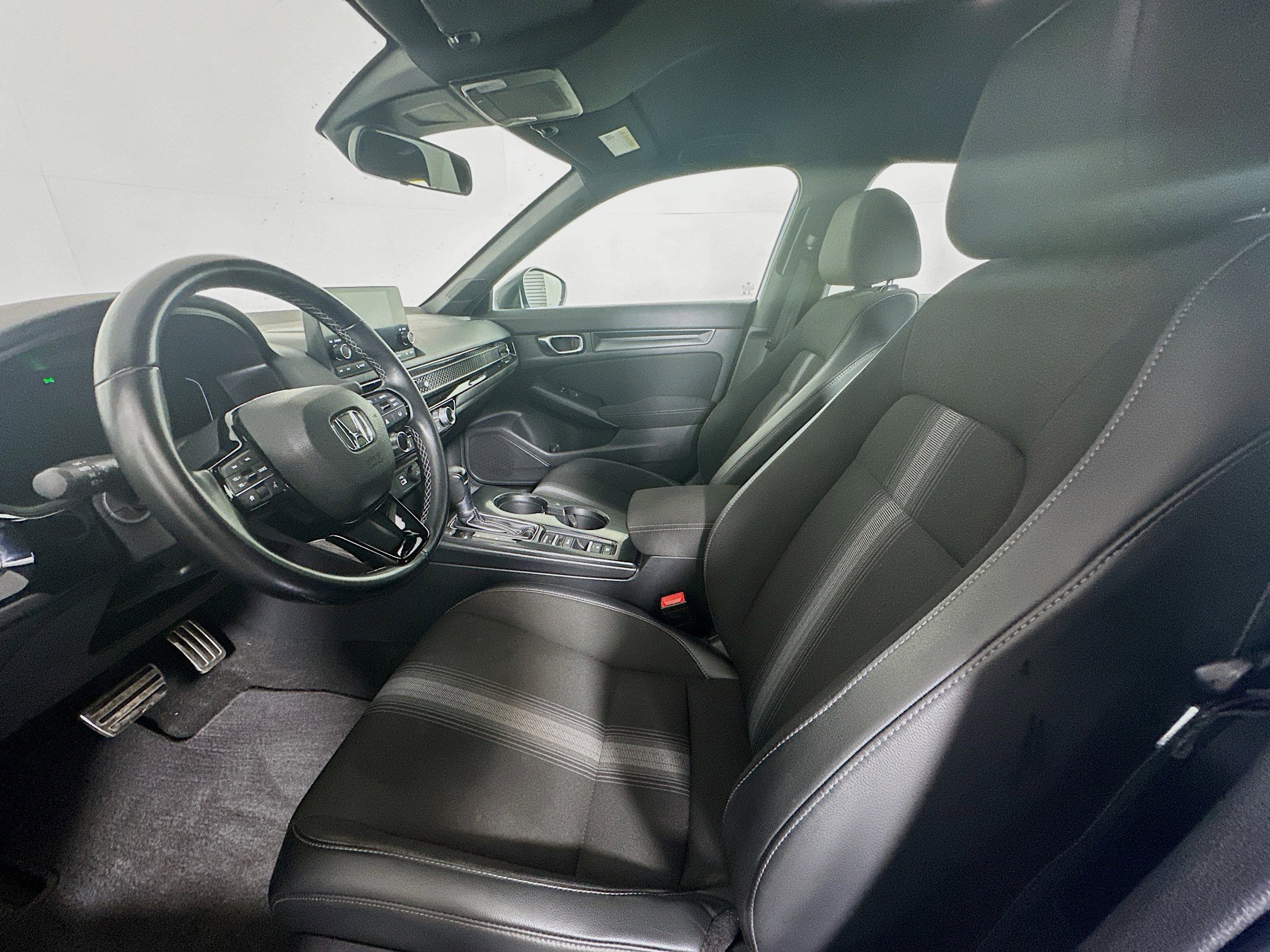 Used 2022 Honda Civic Sport image 13