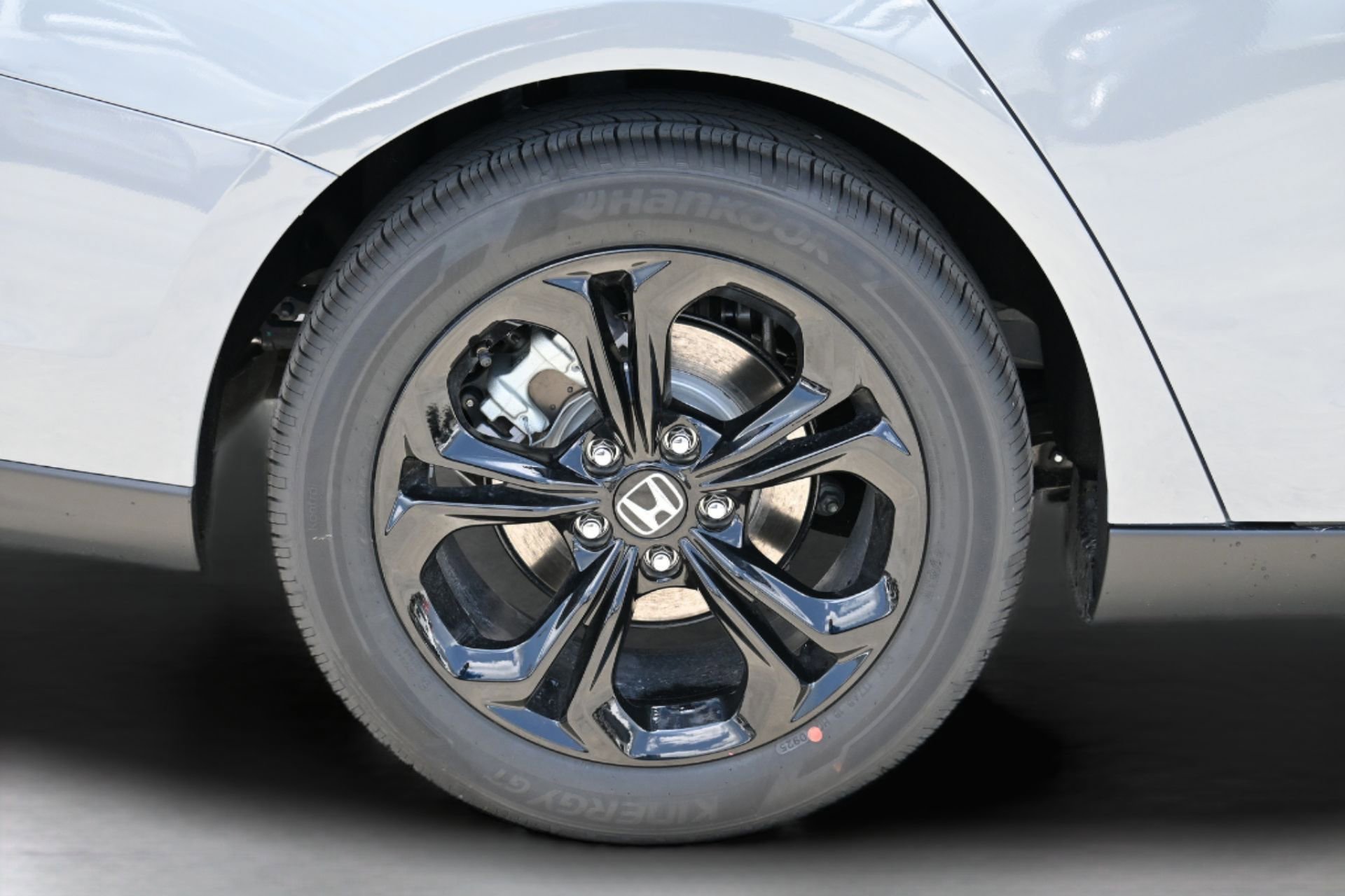 New 2025 Honda Accord SE image 35