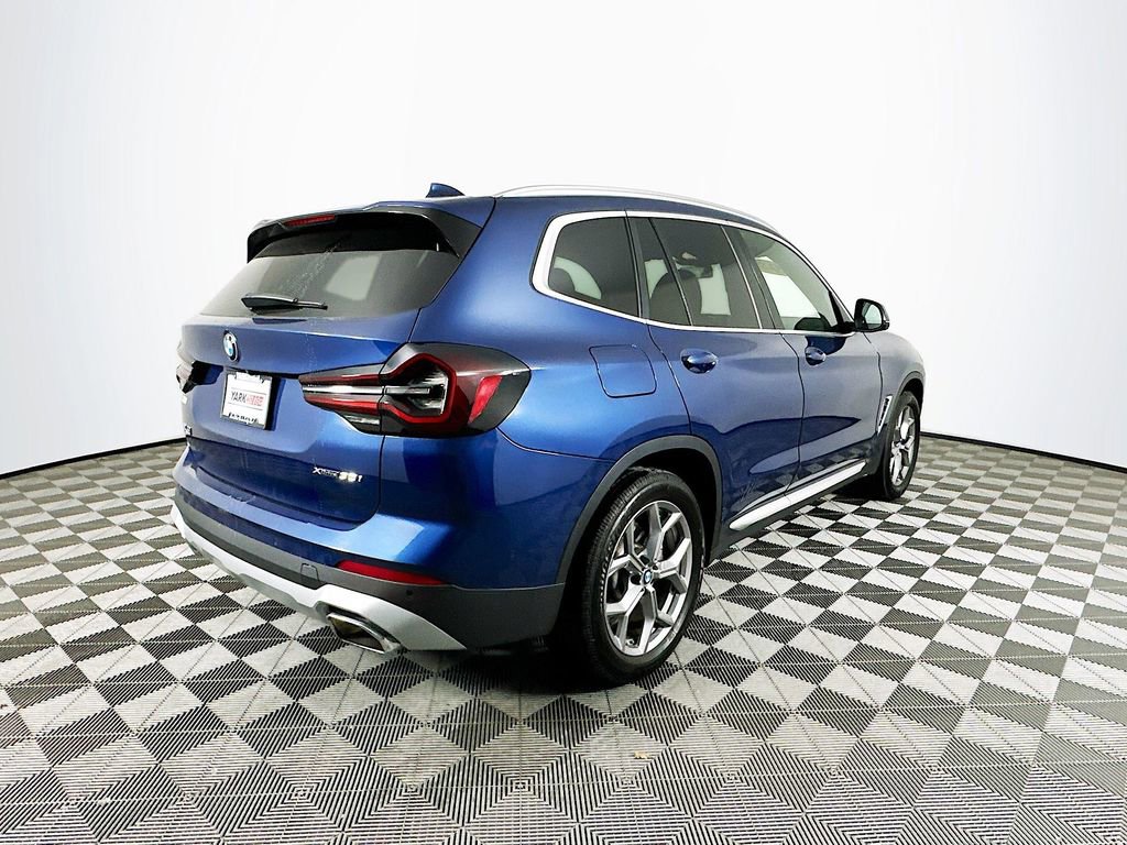 Used 2024 BMW X3 xDrive30i w/ Convenience Package image 9