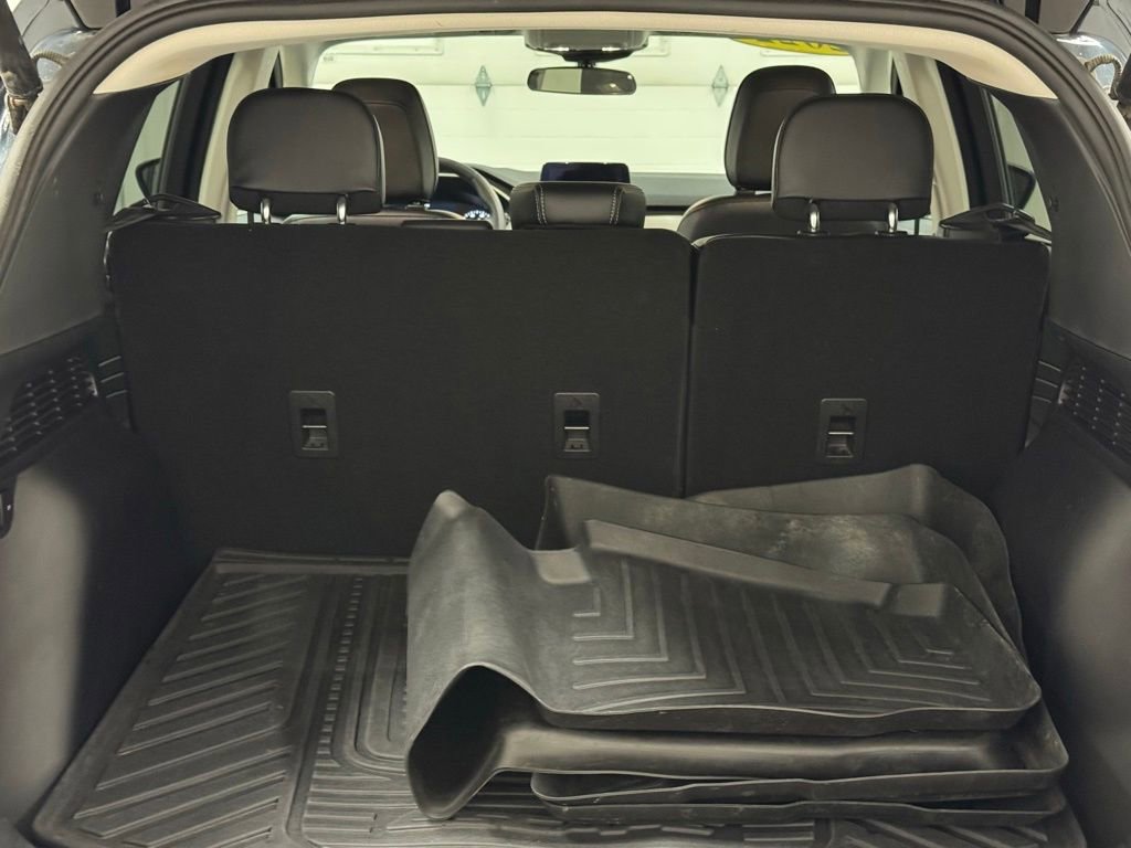 Used 2022 Ford Escape SEL w/ Equipment Group 302A image 29