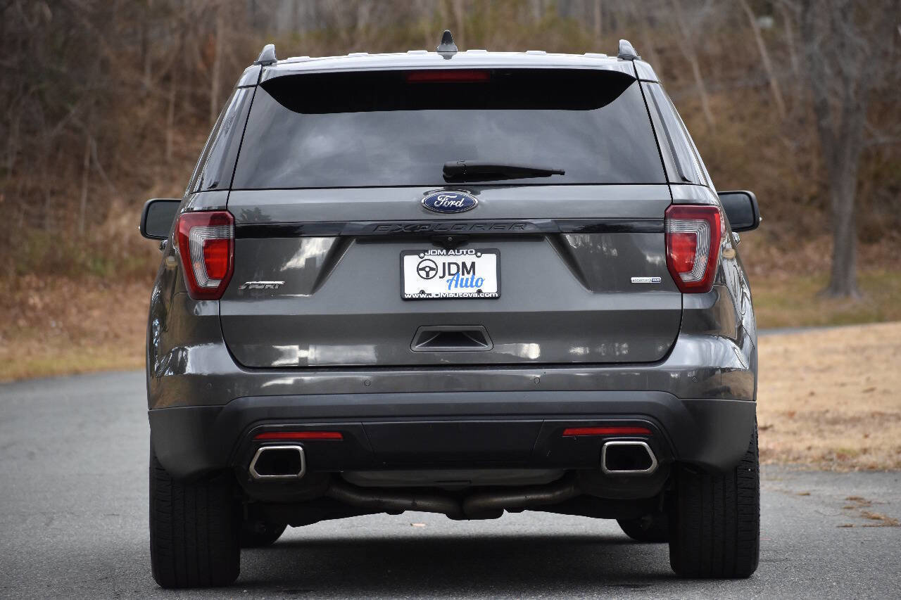 Used 2017 Ford Explorer Sport w/ Equipment Group 401A image 6