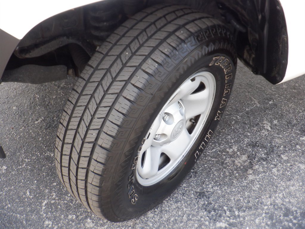 Used 2022 Toyota Tacoma SR image 21