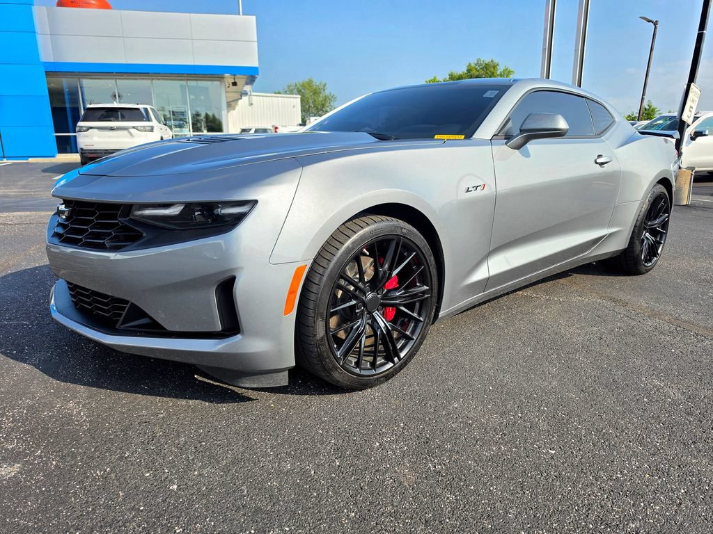 Used 2023 Chevrolet Camaro LT RWD image 2
