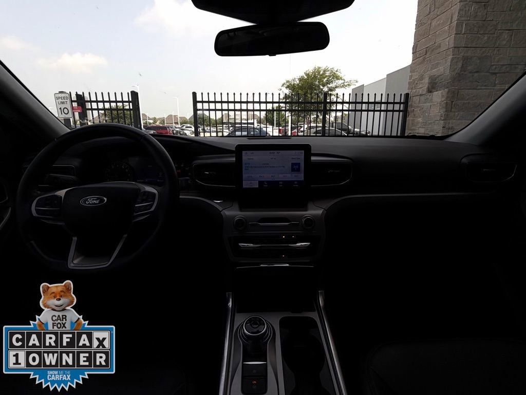 Used 2024 Ford Explorer XLT w/ Equipment Group 202A RWD image 26