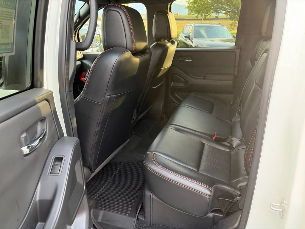 Used 2023 Nissan Frontier PRO-4X w/ Pro-4X Premium Package AWD/4WD image 17