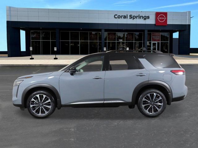 New 2026 Nissan Pathfinder Platinum w/ Cargo Package AWD/4WD image 2