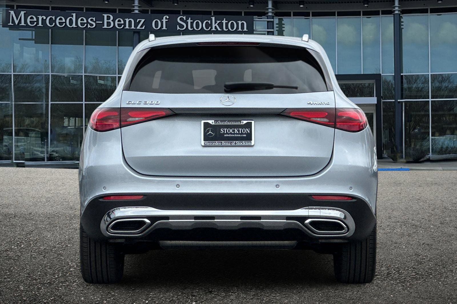 New 2026 Mercedes-Benz GLC 300 4MATIC image 5