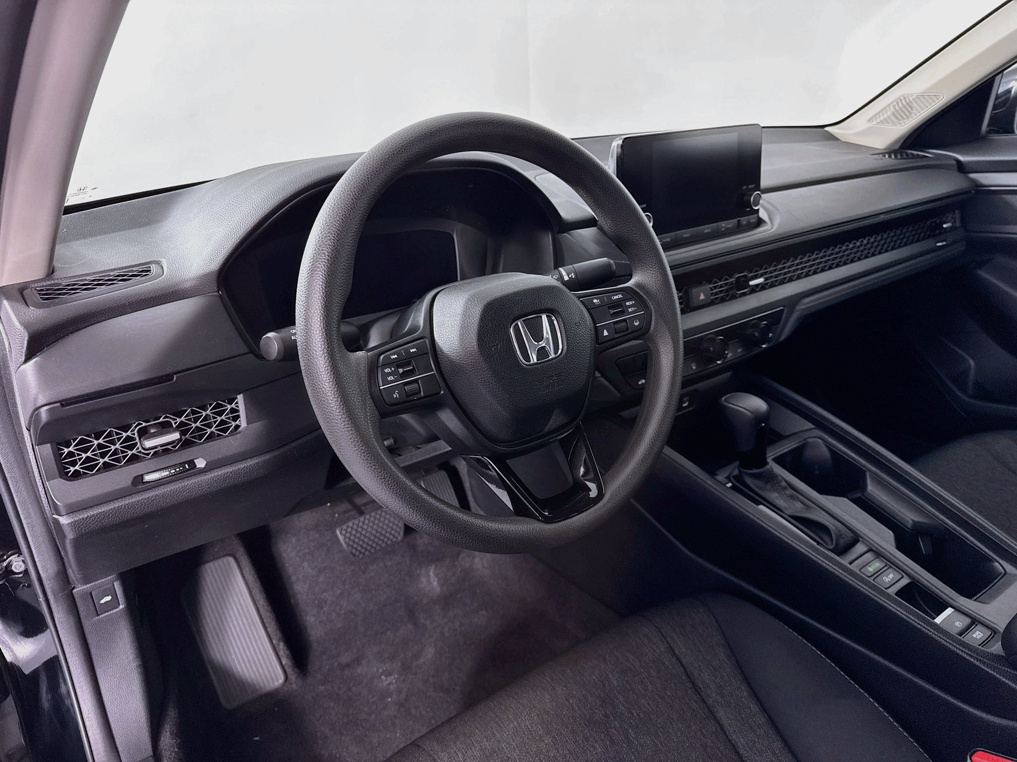 Certified 2024 Honda Accord EX image 9
