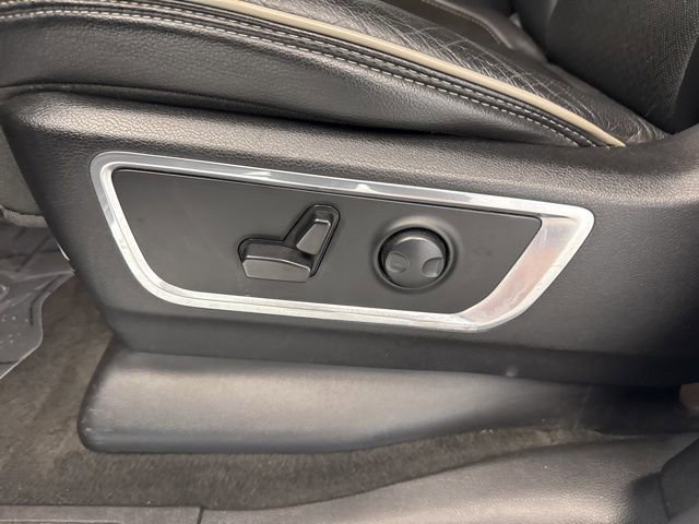 Used 2024 RAM 1500 Laramie image 15
