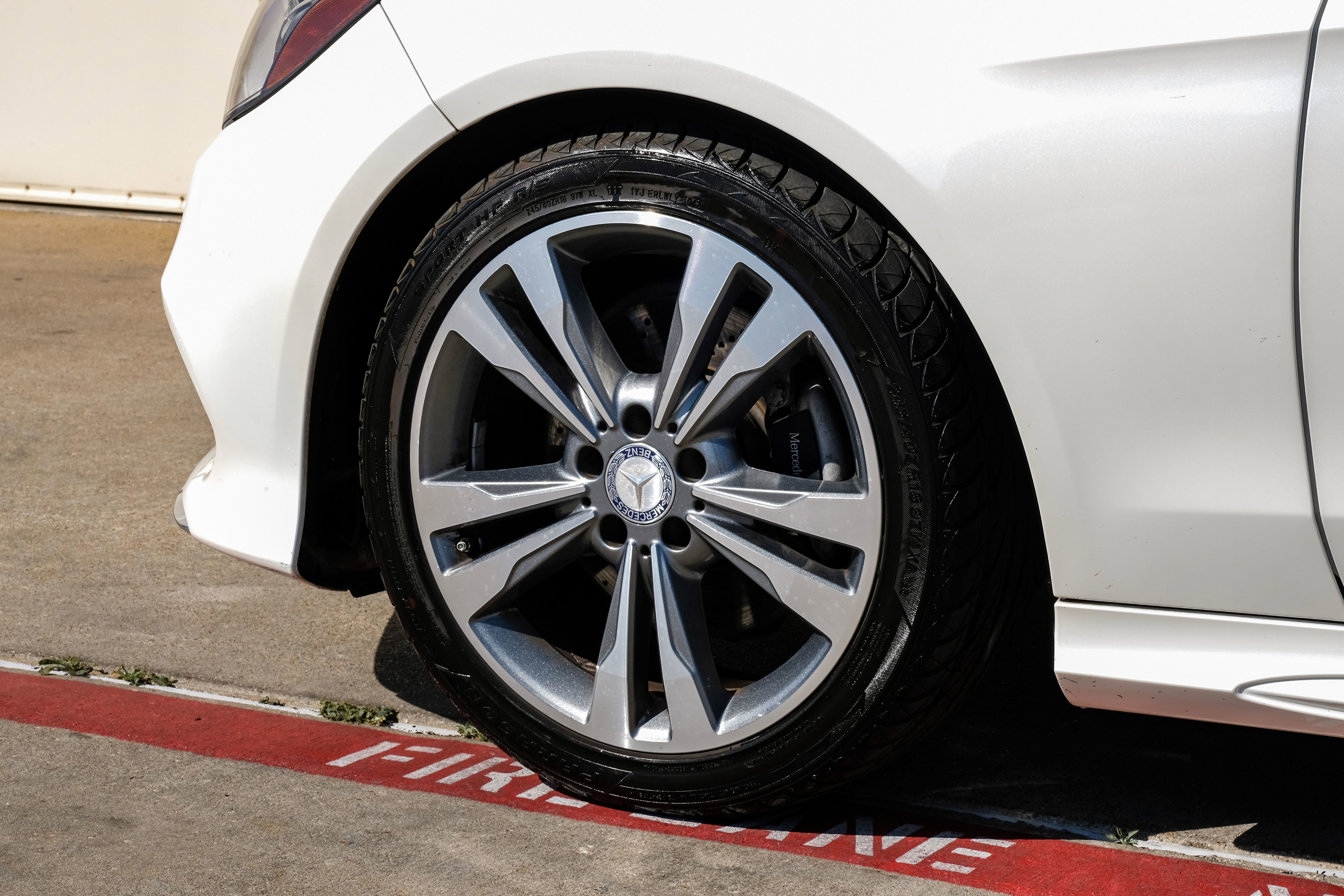 Used 2015 Mercedes-Benz E 350 Sedan w/ Premium 1 Package image 51