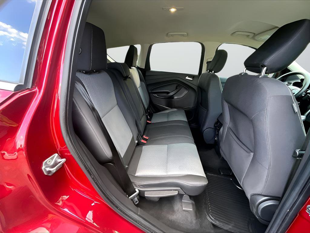 Used 2018 Ford Escape SE w/ SE Sync 3 Package image 17