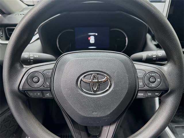Used 2024 Toyota RAV4 LE image 18