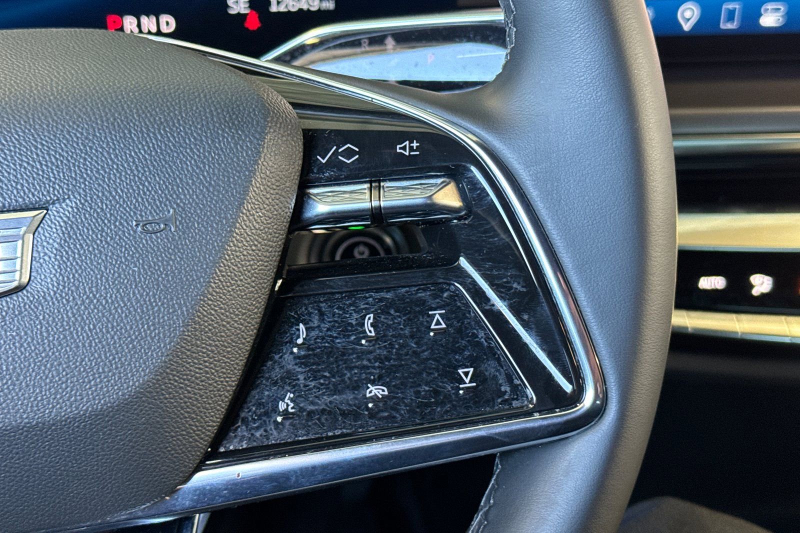 Used 2024 Cadillac Lyriq Tech w/ Driver Assist Package AWD/4WD image 35