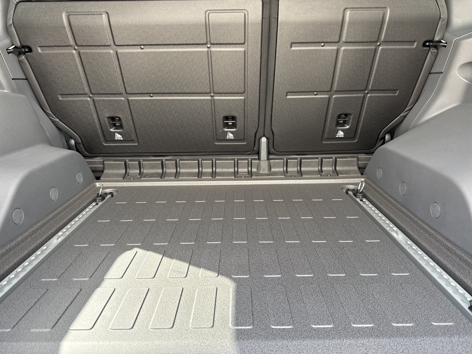 New 2026 INEOS Grenadier Station Wagon AWD/4WD image 36