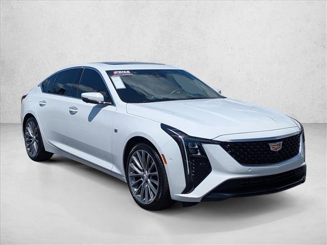 Used 2025 Cadillac CT5 Premium Luxury RWD image 3