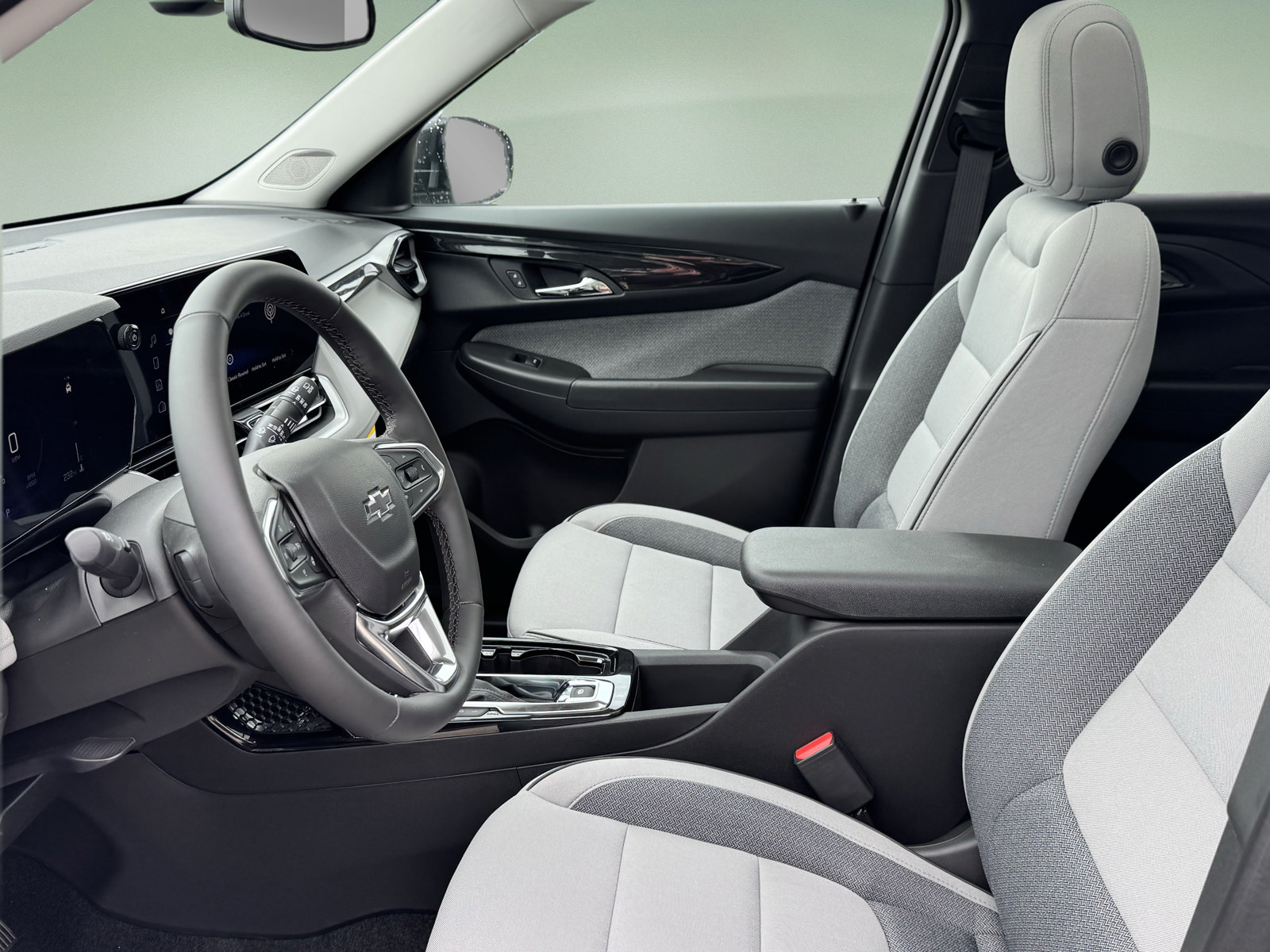 New 2026 Chevrolet TrailBlazer LT w/ Convenience Package FWD image 5