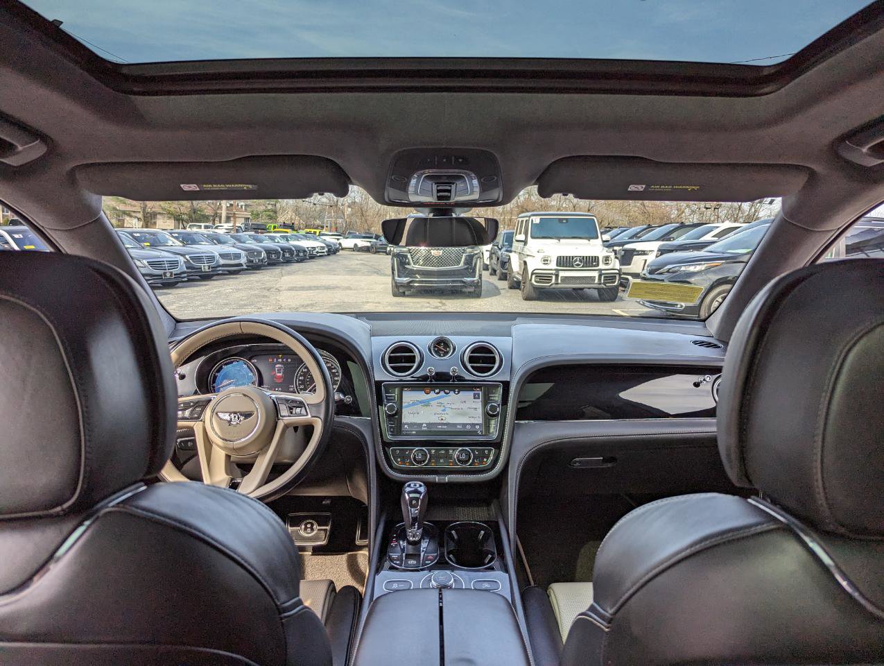 Used 2018 Bentley Bentayga Onyx Edition AWD/4WD image 41