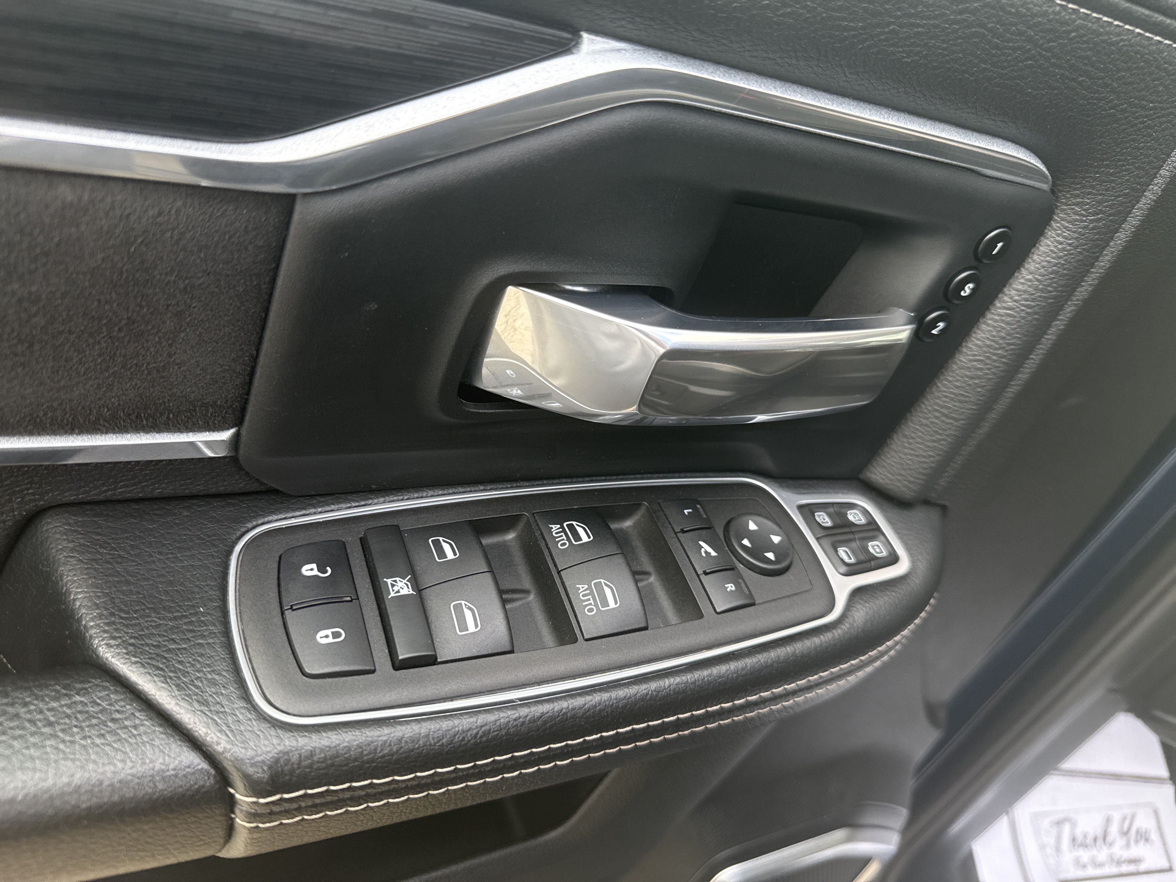 Used 2023 RAM 2500 Laramie w/ Night Edition AWD/4WD image 14