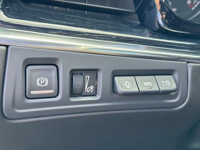New 2026 Cadillac XT5 Premium Luxury w/ Driver Assist Package FWD image 28