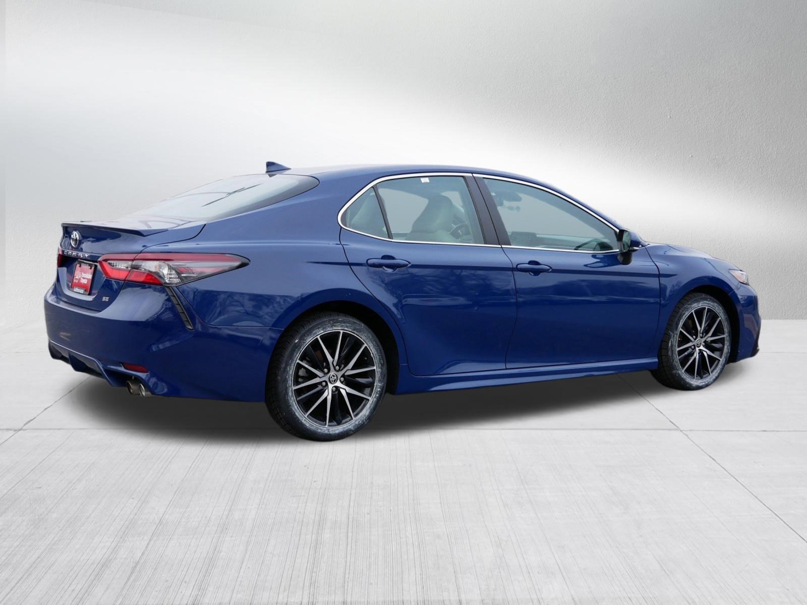 Certified 2024 Toyota Camry SE w/ Convenience Package image 7