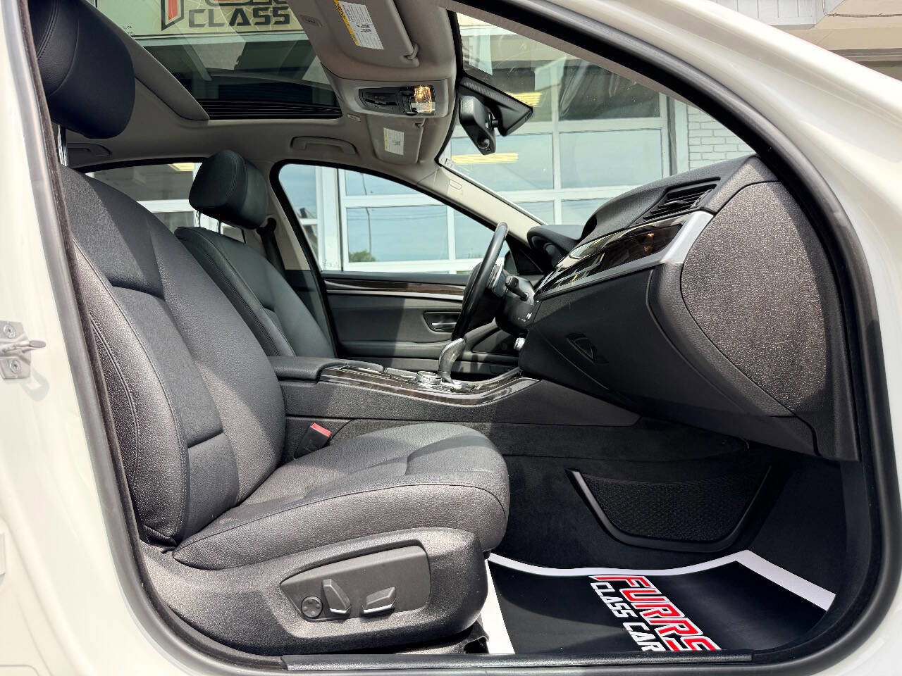 Used 2016 BMW 528i xDrive Sedan image 38