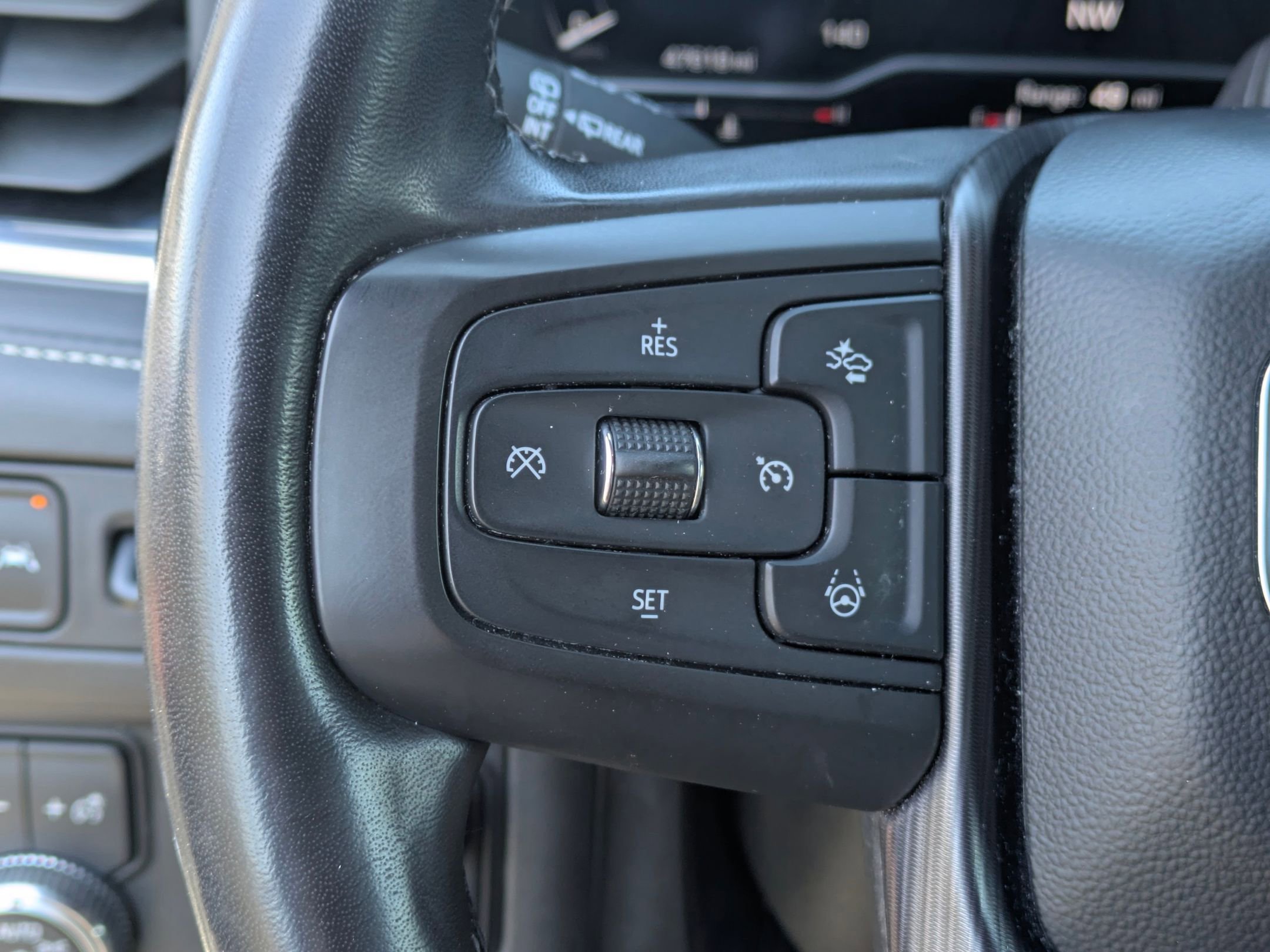 Certified 2023 GMC Yukon Denali Ultimate image 12