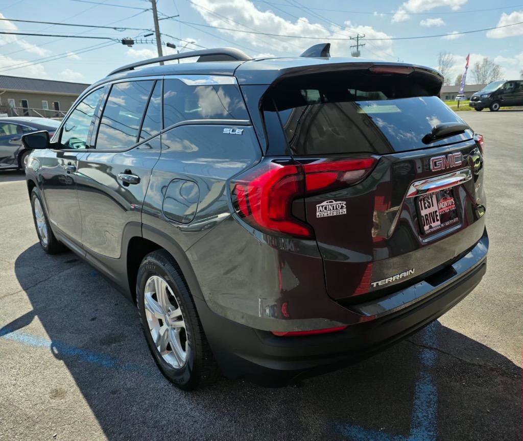 Used 2020 GMC Terrain SLE w/ Driver Convenience Package image 9