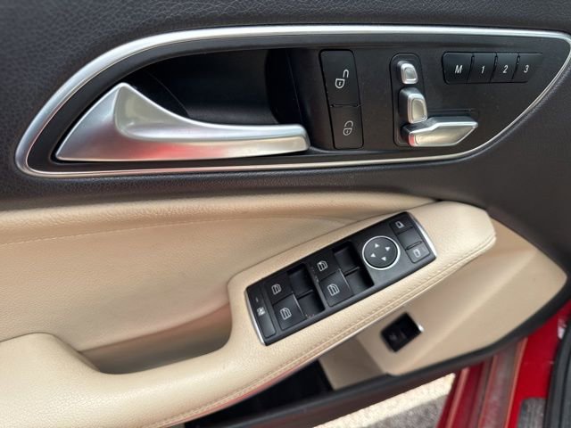 Used 2018 Mercedes-Benz CLA 250 4MATIC image 12