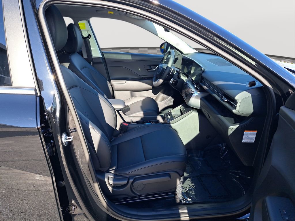 New 2025 Hyundai Kona Limited image 18