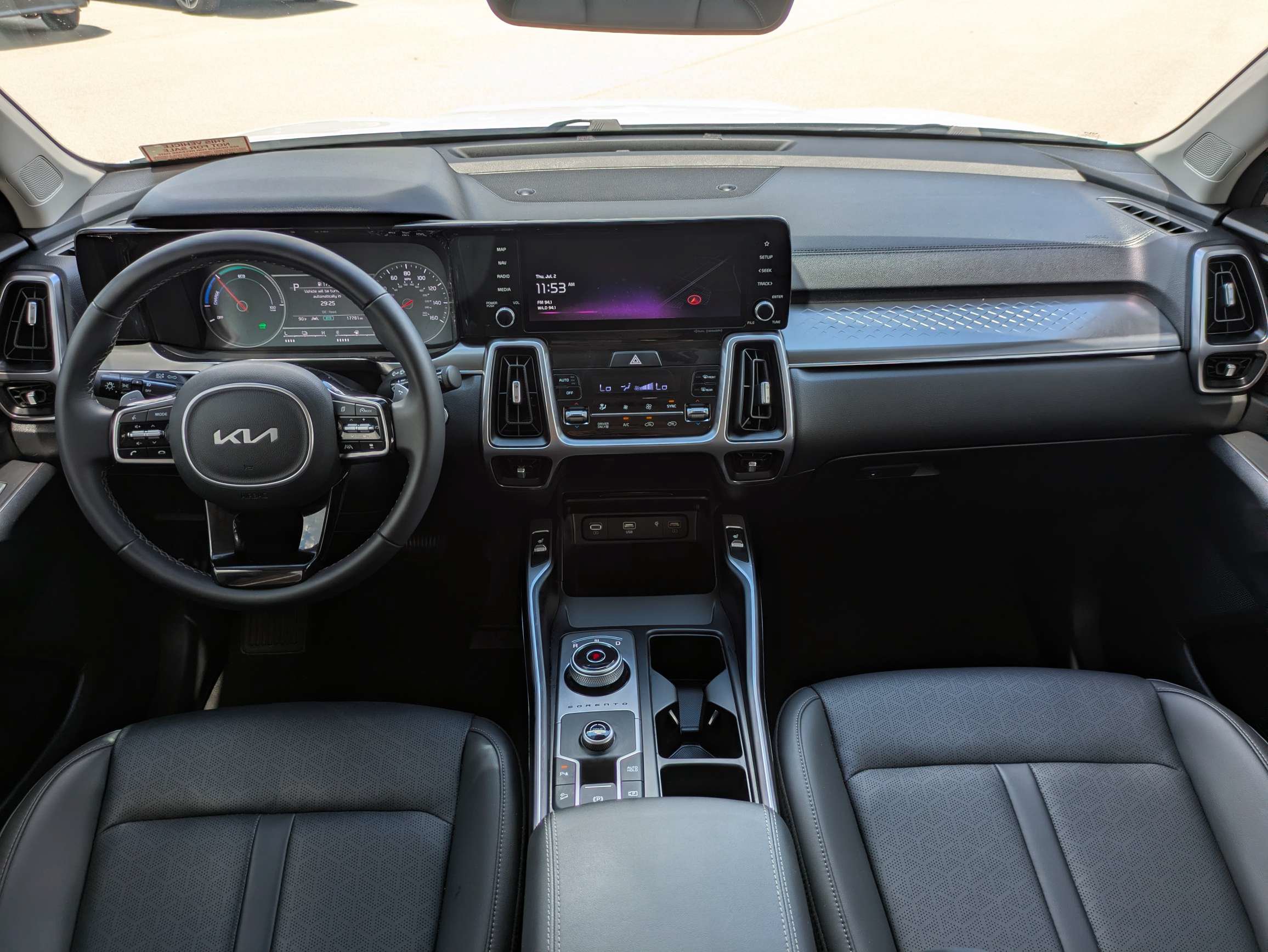 Certified 2023 Kia Sorento EX FWD image 17