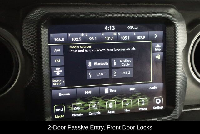 Used 2022 Jeep Gladiator Sport AWD/4WD image 30