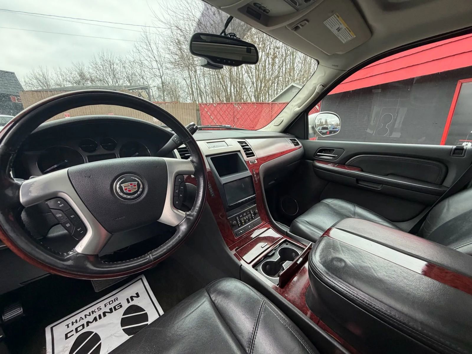 Used 2007 Cadillac Escalade AWD w/ Information Package image 11