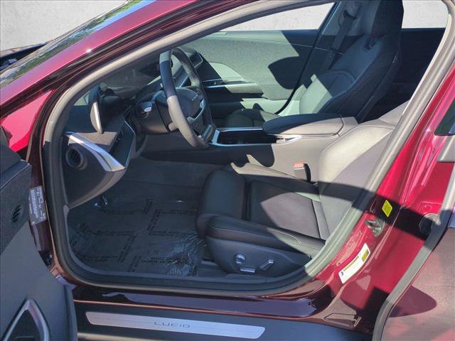 Used 2025 Lucid Air Touring AWD/4WD image 16