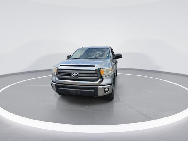 Used 2014 Toyota Tundra SR5 w/ SR5 Upgrade Package RWD image 4