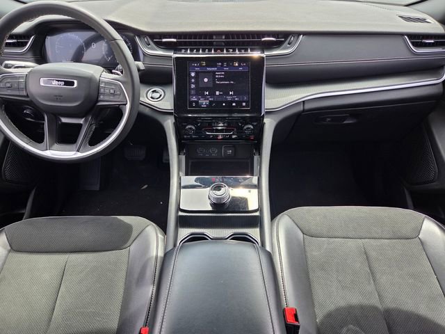 Certified 2024 Jeep Grand Cherokee Altitude image 7