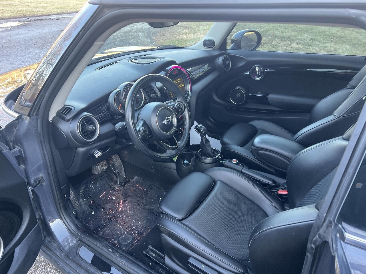 Used 2015 MINI Cooper S image 10