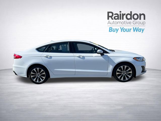 Used 2020 Ford Fusion SE image 9