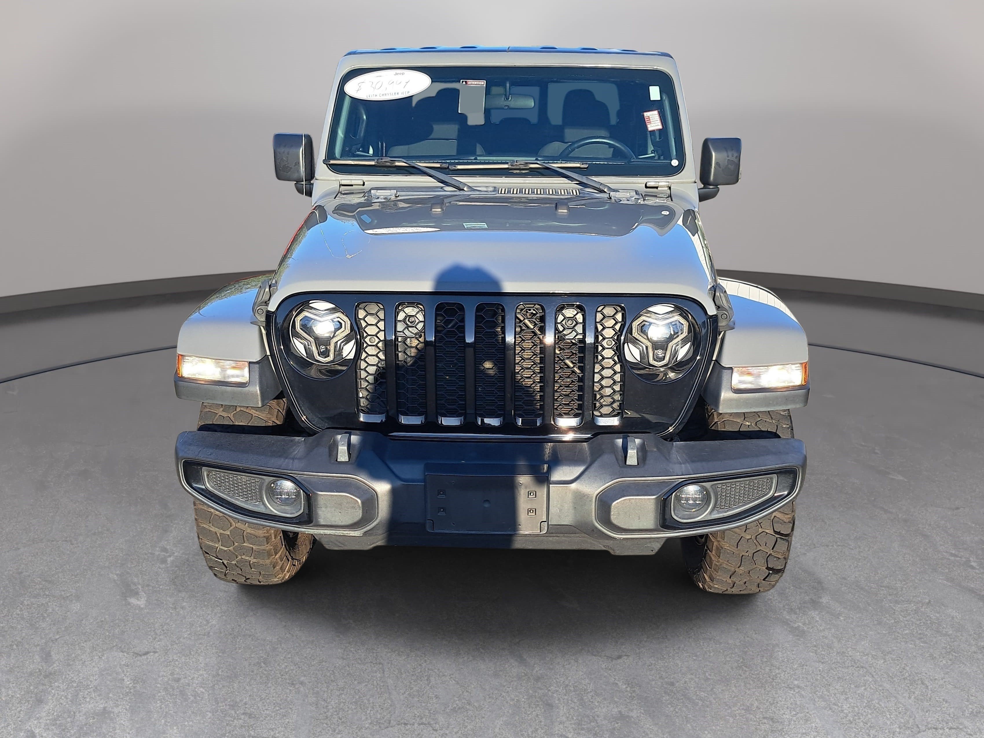 Used 2021 Jeep Gladiator Sport AWD/4WD image 2