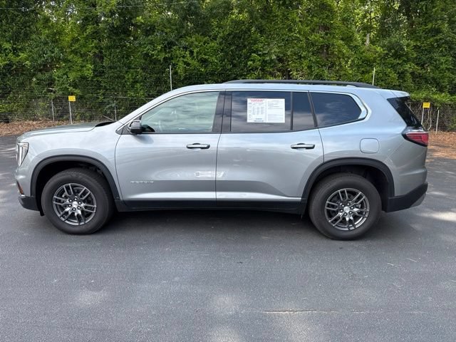 Used 2025 GMC Acadia Elevation FWD image 2