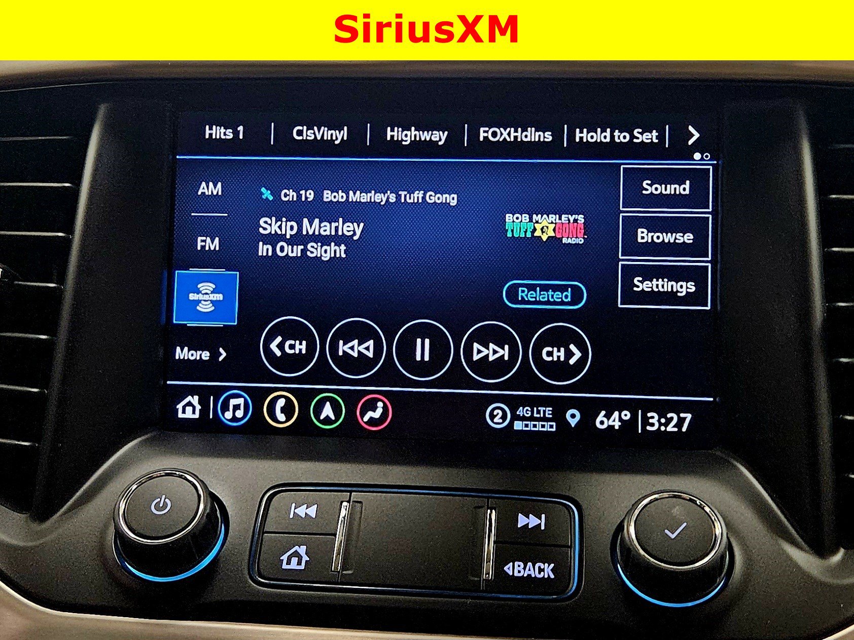 Used 2023 GMC Acadia Denali AWD/4WD image 16