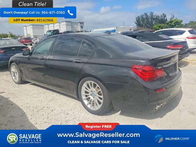 Used 2013 BMW 750Li image 3