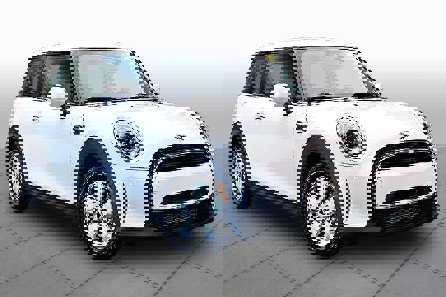 Used 2024 MINI Cooper 2-Door Hardtop w/ Storage Package FWD image 3