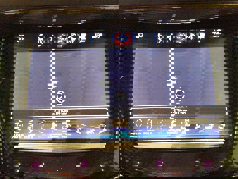 Used 2016 Cadillac Escalade Premium image 23