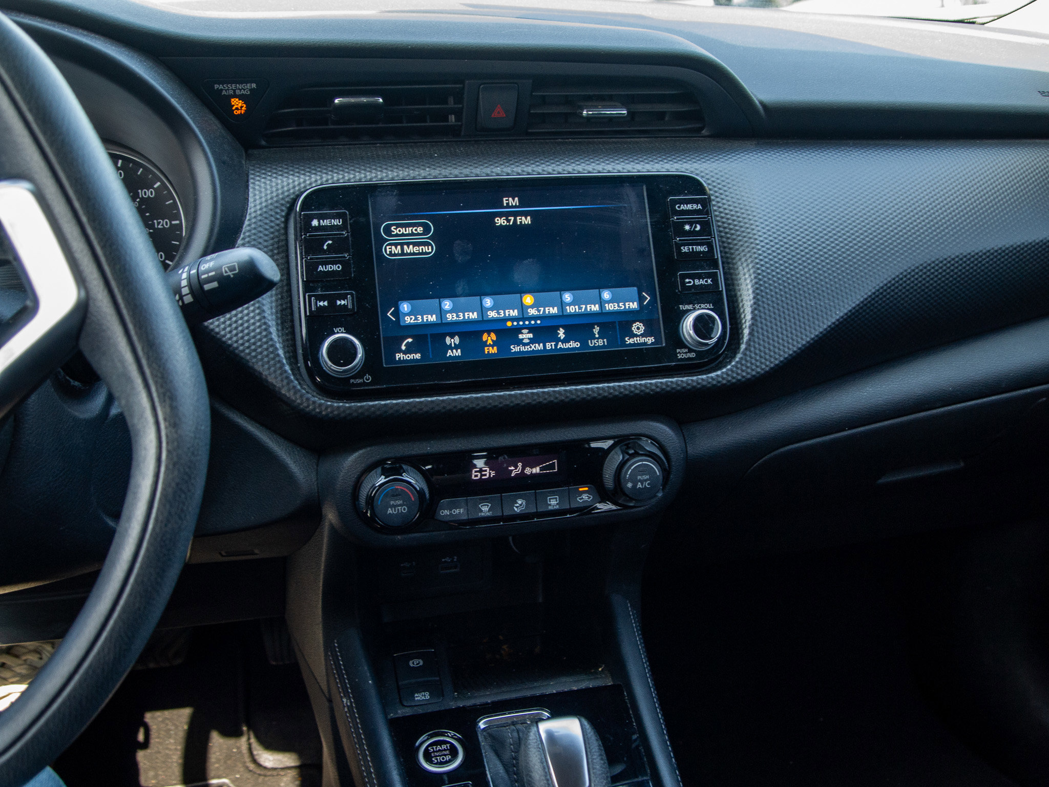 Used 2021 Nissan Kicks SV FWD image 16