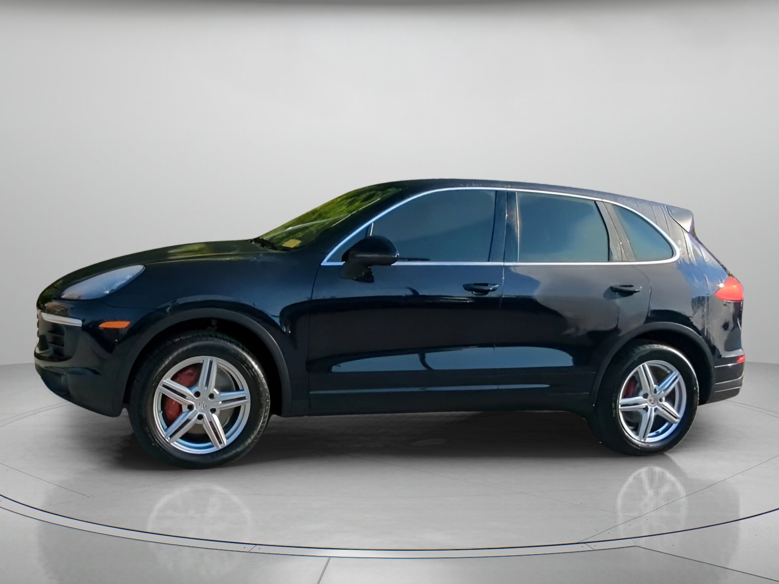 Used 2016 Porsche Cayenne AWD/4WD image 15