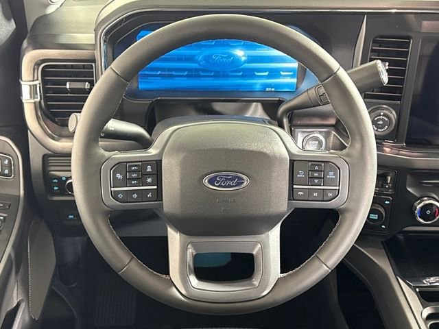 New 2026 Ford F250 Lariat w/ Black Appearance Package AWD/4WD image 18