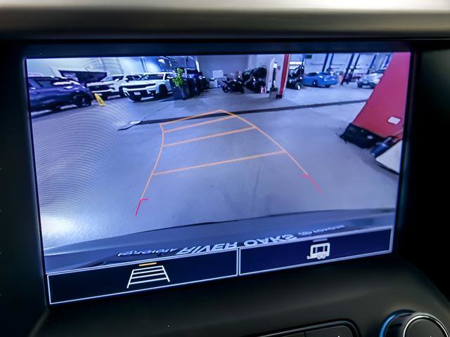 Used 2023 GMC Acadia SLE w/ Driver Convenience Package image 19