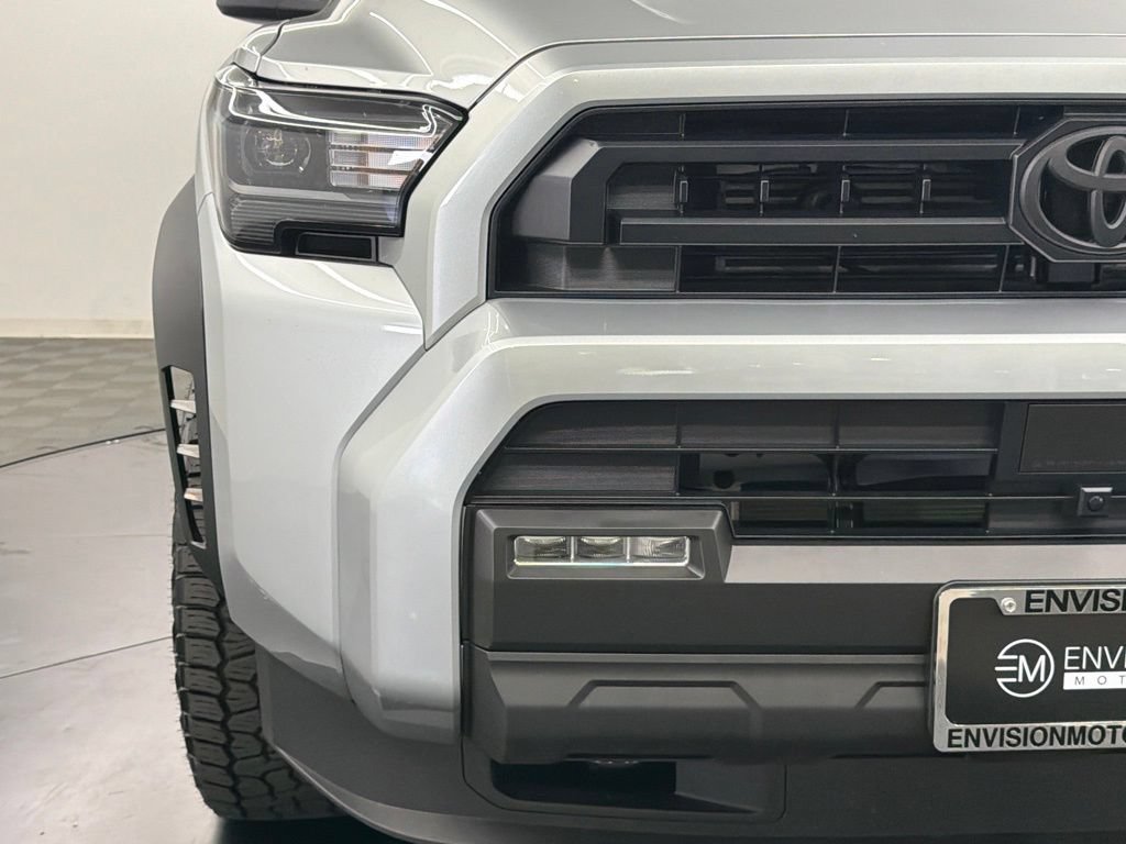Certified 2026 Toyota 4Runner SR5 AWD/4WD image 12