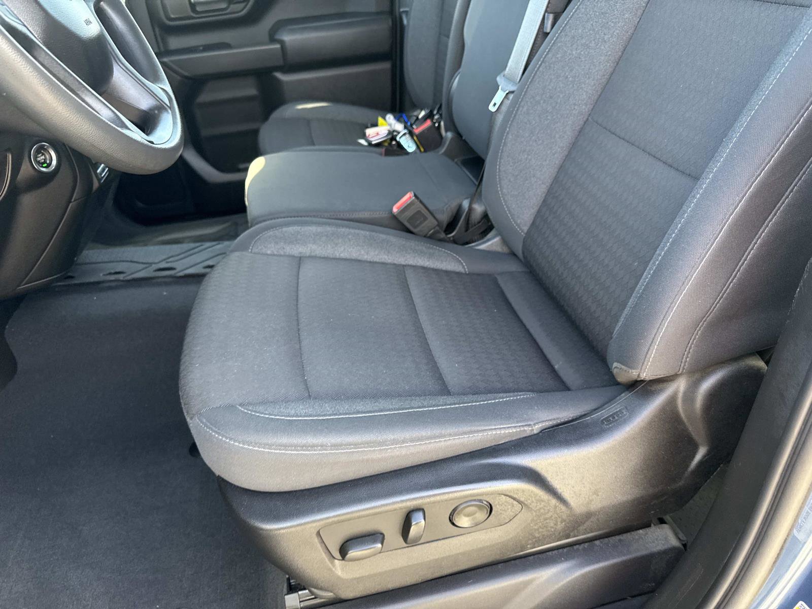 Used 2024 Chevrolet Silverado 2500 Custom w/ Custom Convenience Package image 21