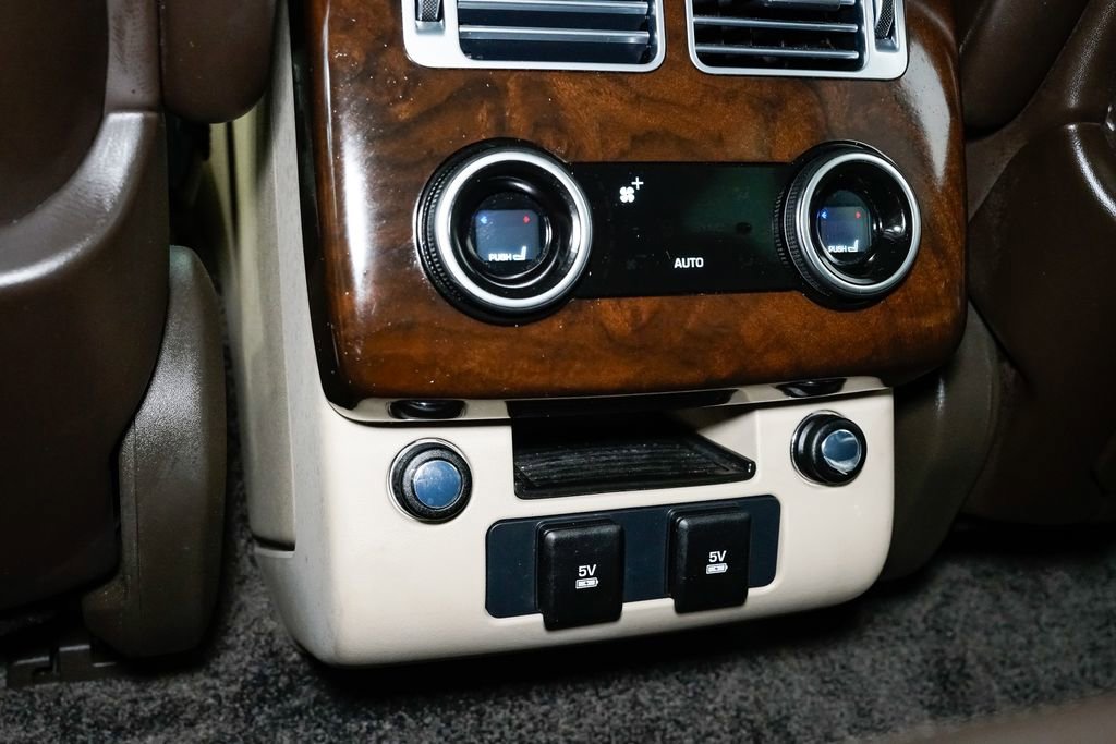 Used 2020 Land Rover Range Rover HSE image 31